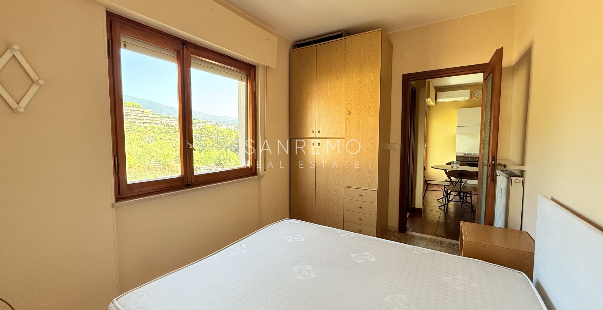 Очаровательная квартира в комплексе с консьержем, в нескольких шагах от моря