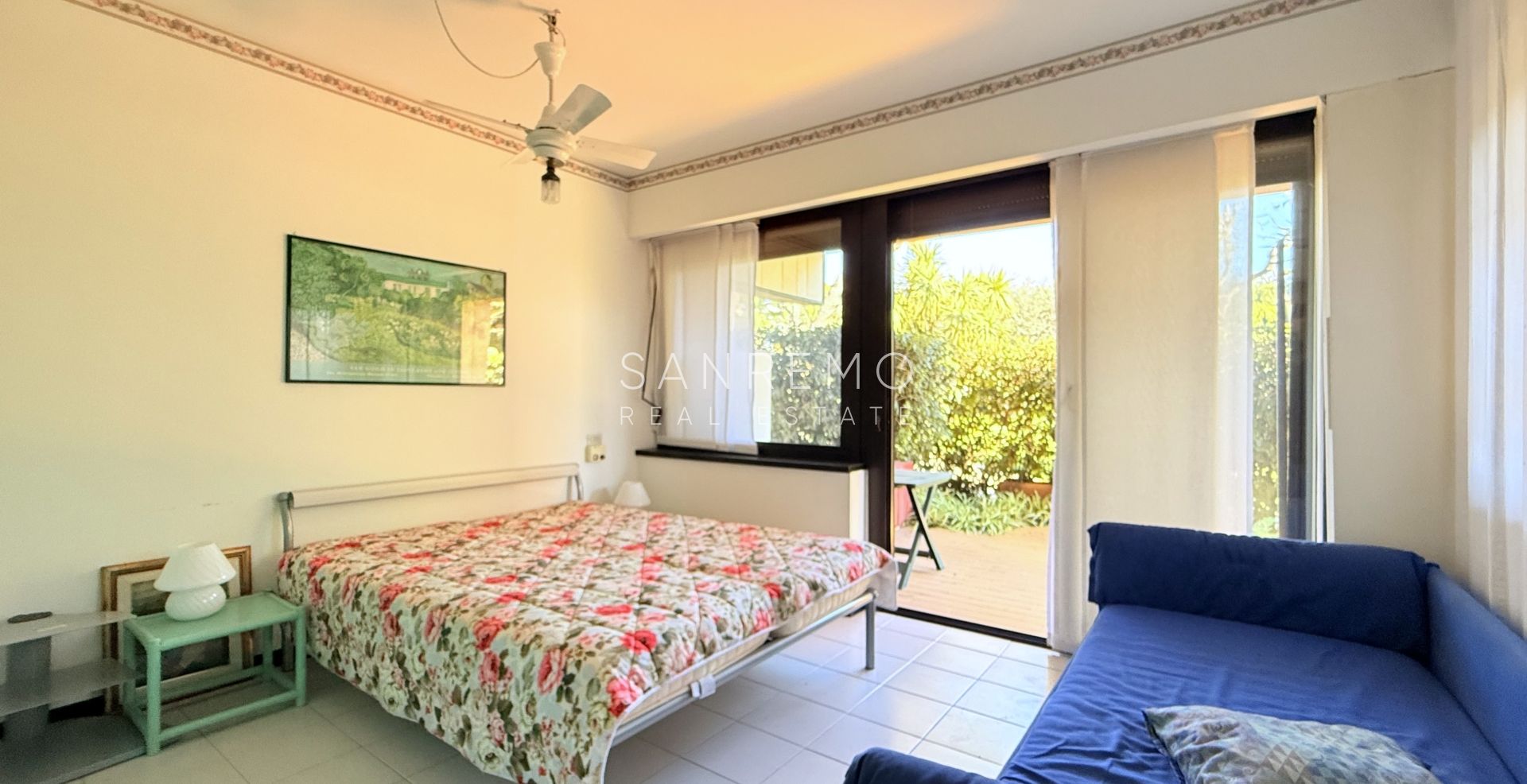 Трёхкомнатная квартира у моря в элегантном комплексе с бассейном