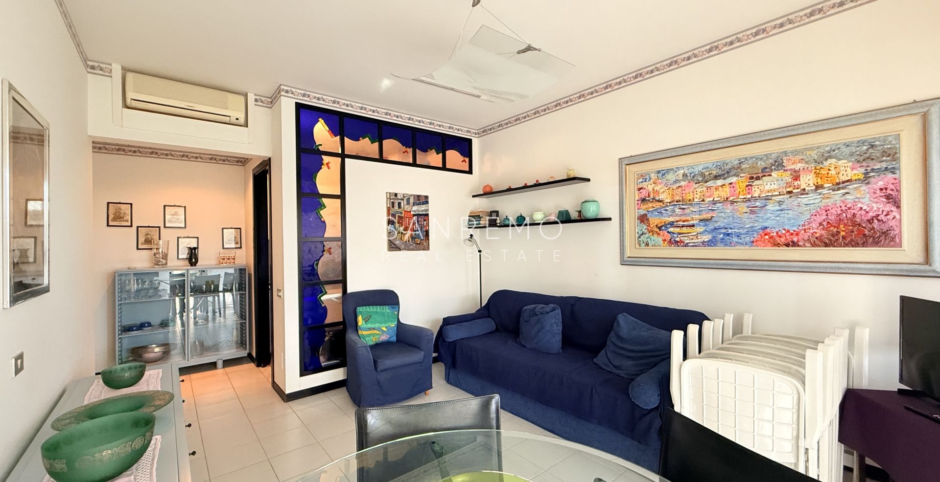 Трёхкомнатная квартира у моря в элегантном комплексе с бассейном