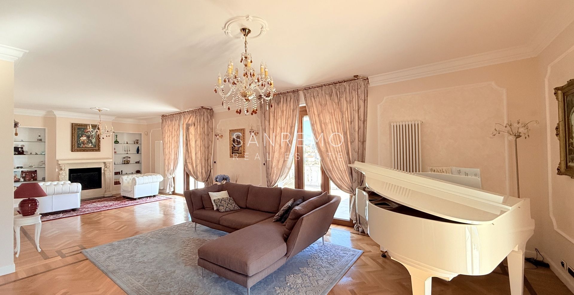 Пентхаус и суперпентхаус с бассейном и панорамным видом на море