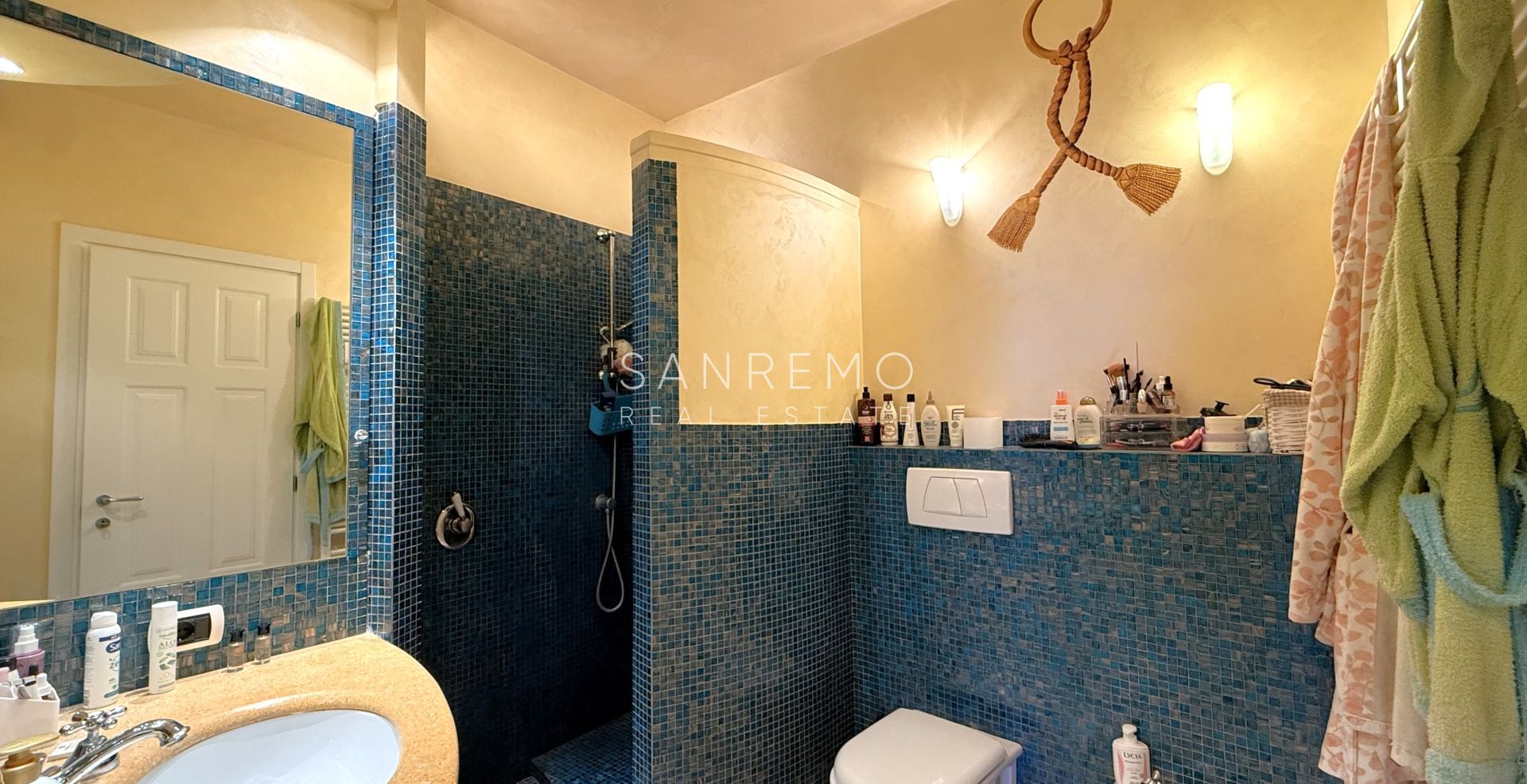 Пентхаус и суперпентхаус с бассейном и панорамным видом на море