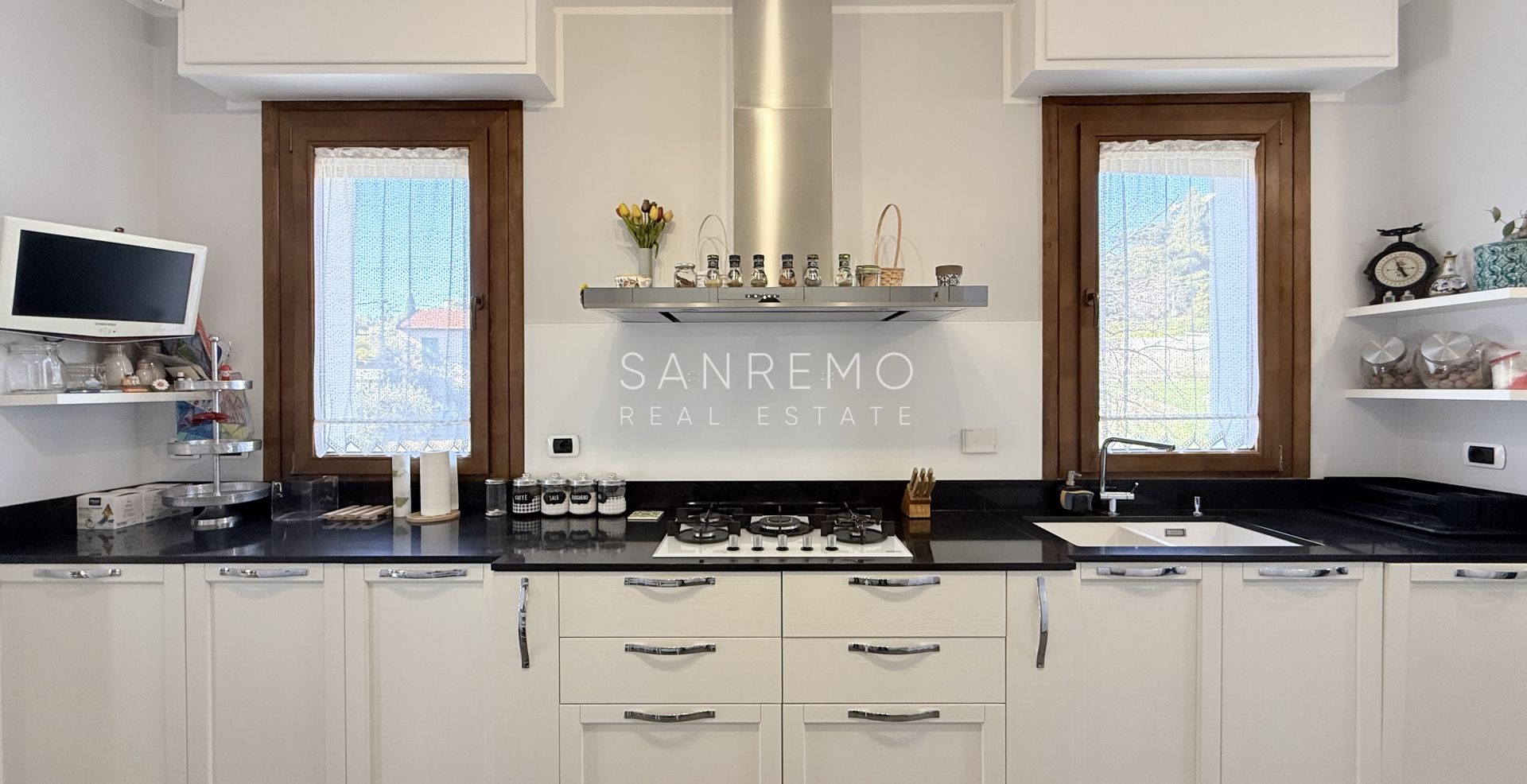 Пентхаус и суперпентхаус с бассейном и панорамным видом на море