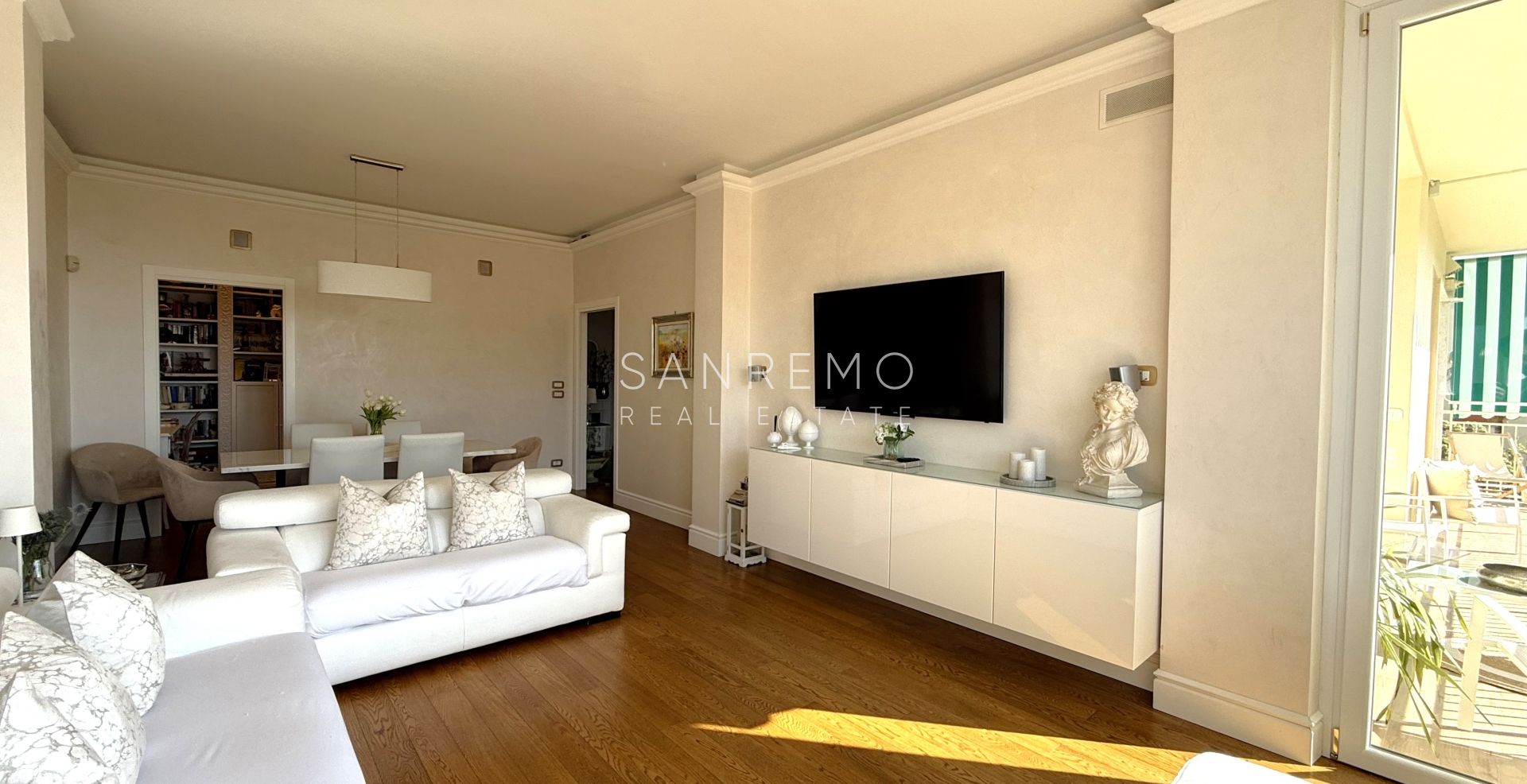 Полностью отремонтированная квартира с приятным внешним пространством