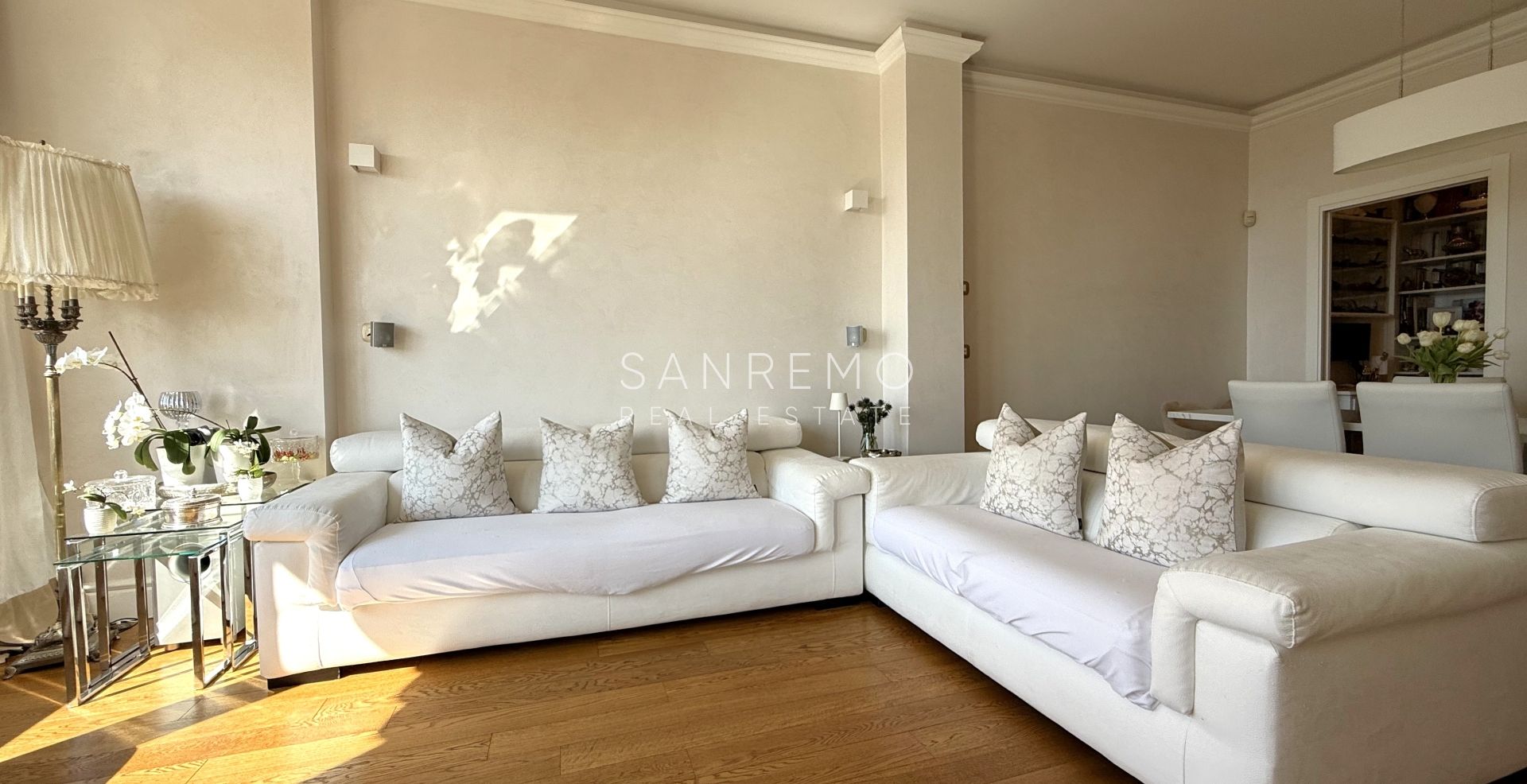 Полностью отремонтированная квартира с приятным внешним пространством