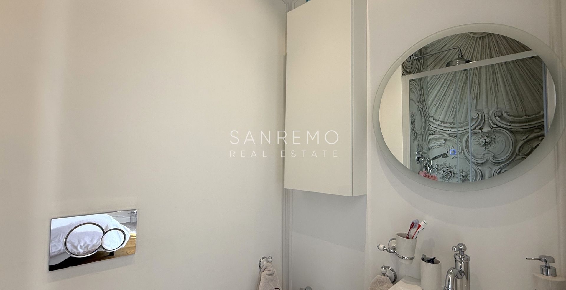 Полностью отремонтированная квартира с приятным внешним пространством