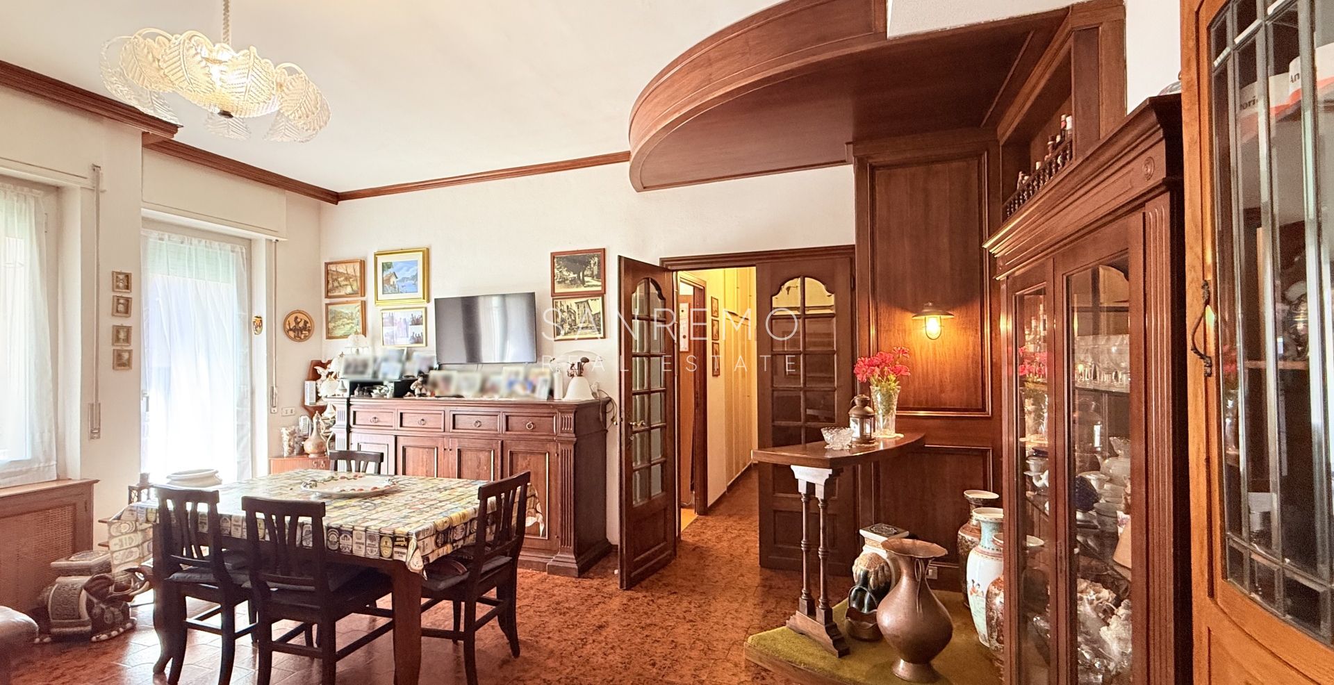 Трёхкомнатная квартира с балконом и частичным видом на море в районе Барагалло