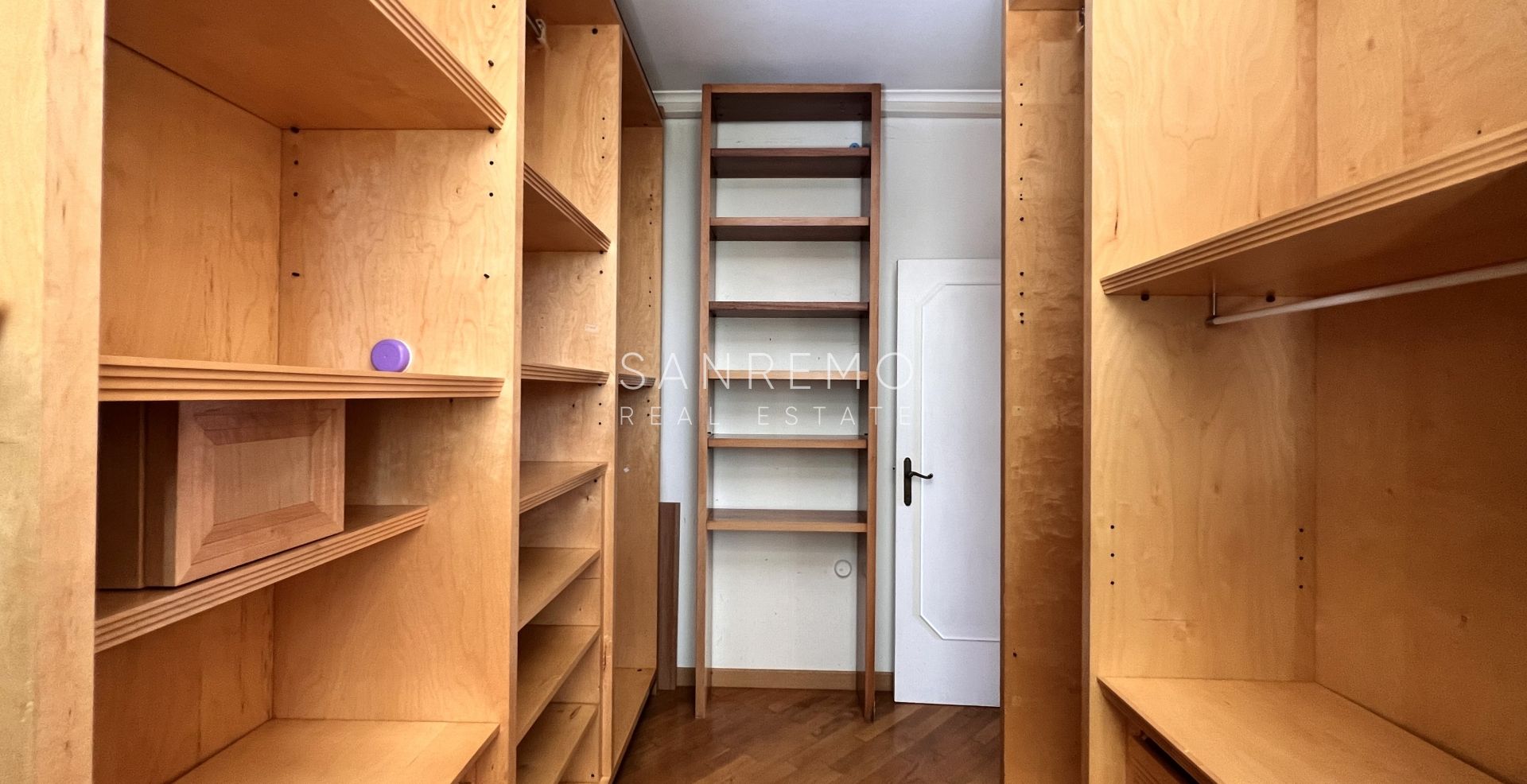 Пентхаус с видом на море