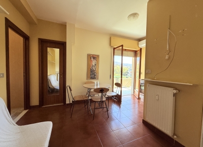 Очаровательная квартира в комплексе с консьержем, в нескольких шагах от моря